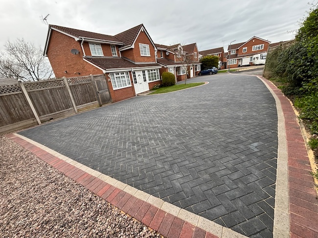 Recent block paving driveway project 2